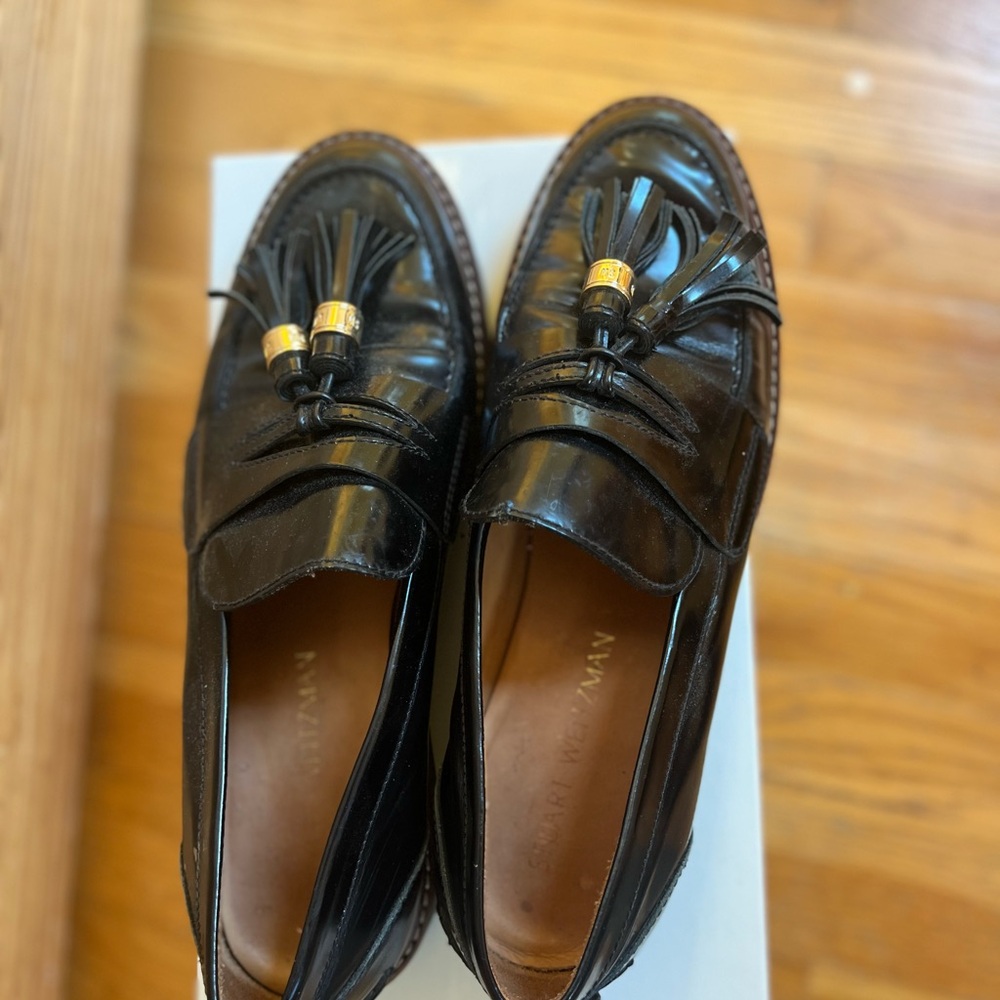 Stuart Weitzman black loafer size 9